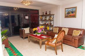Duen Hotel