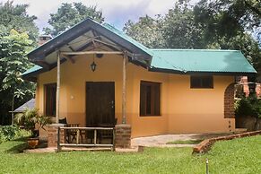Lawns Hotel