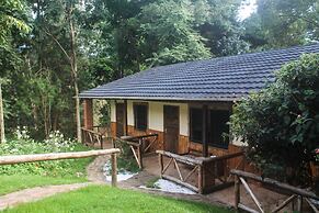 Lawns Hotel
