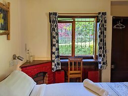 Lawns Hotel