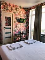 Guest house  HOLA