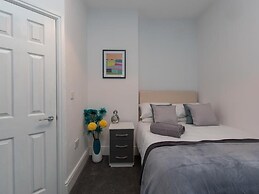 Townhouse @166 Ruskin Rd