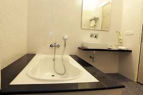 Hotel Chirag