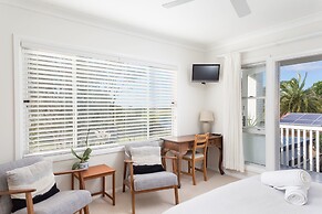 Surf Side Retreat