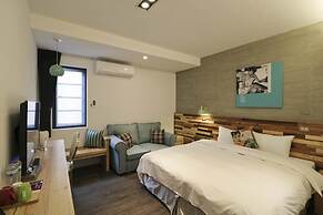 Pinestone Inn