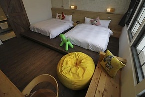 Pinestone Inn