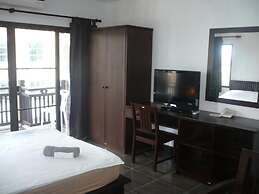 Faa Apartment
