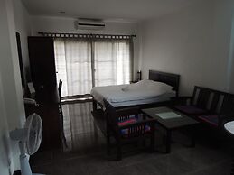 Faa Apartment