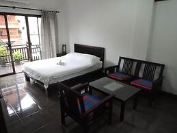 Faa Apartment