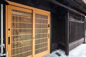 Higashiyama Jin