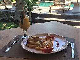 Gili Tenda Resort
