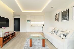 Luxury Apartments - Okrzei Residence