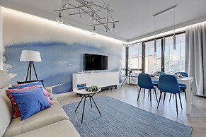 Luxury Apartments - Okrzei Residence