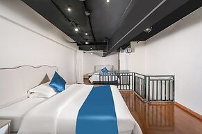 YOYO International Apartment