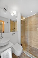 Kaya Guest House
