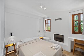 Kaya Guest House