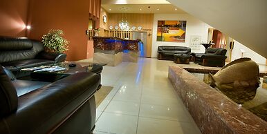 Grand Hotel