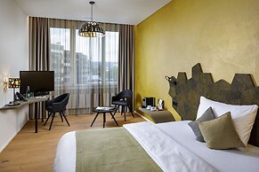 FOCUS Hotel