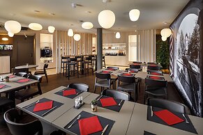 FOCUS Hotel