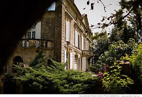 Château Latour Segur Suites & Spa