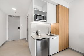 Essence Suites Taringa