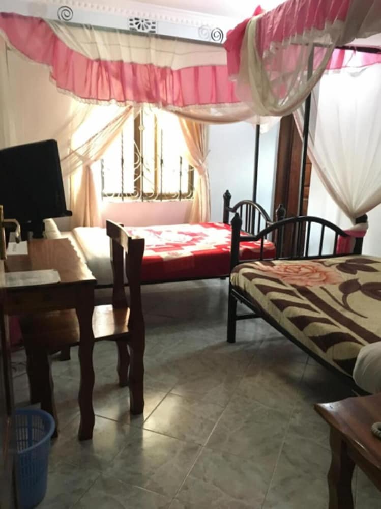 Kutetere Motel