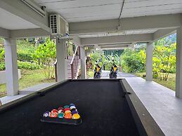 Krabi Green Hill Pool Villas