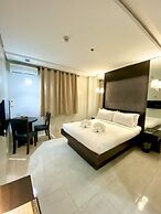 Ninong's Hotel