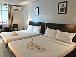 Ninong's Hotel