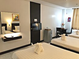 Ninong's Hotel