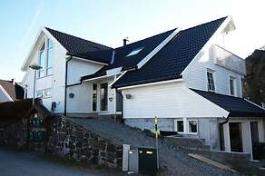 Solferie Holiday Home - Korsvikkilen