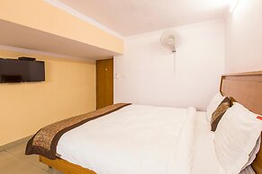 OYO 15515 Hotel Landmark Inn