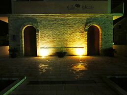 Villa Istonia