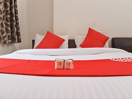 OYO 12854 Hotel Sahara Inn