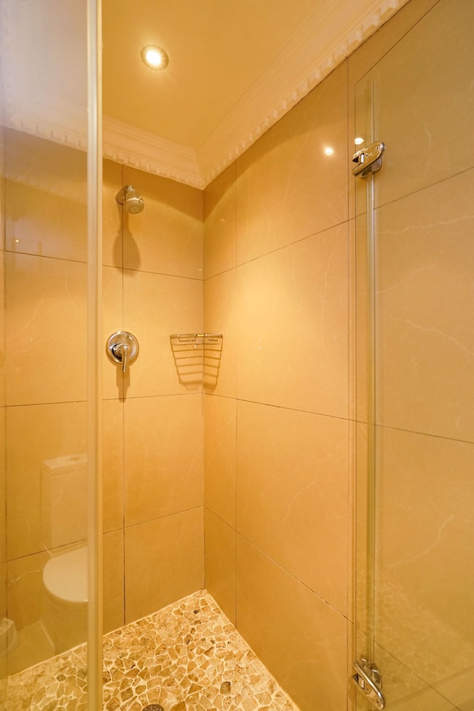 1 Bedroom Luxury Apartment