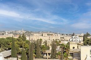 King David Court - Isrentals