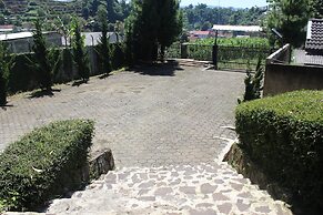 Villa Bayu Lembang