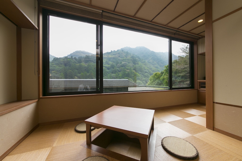 Shikanoyu Hotel