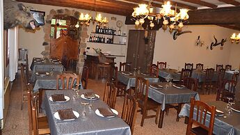 Hostal Restaurant Pous de la Neu