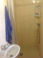 Guest House R&M
