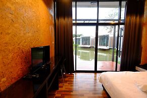 N&C Resort