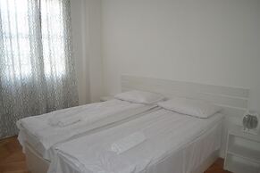 Guest House 36