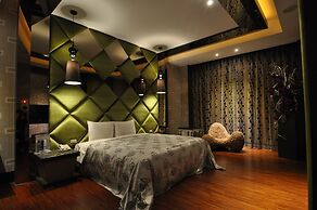 Seven Star Motel