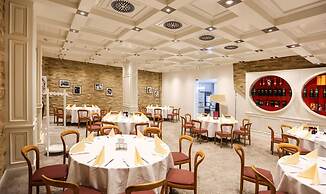 Hotel Parklon