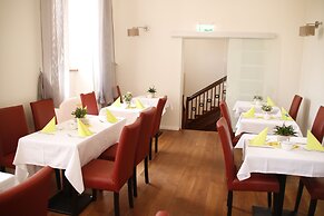 Micha'S Hotelbetriebe – Hotel Am Markt