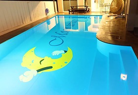 Moon Terrace Pool Villa