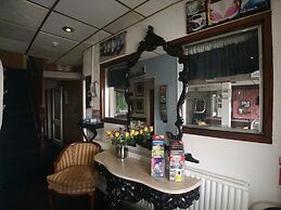 The Hopton Hotel