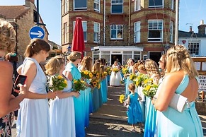 The Seaview Hotel