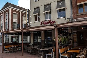 Hotel Roermond Next Door