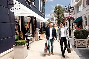 Hotel Roermond Next Door